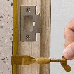 SecureTravel Door Lock – Portable Anti-Theft Safety Latch for Home & Hotels