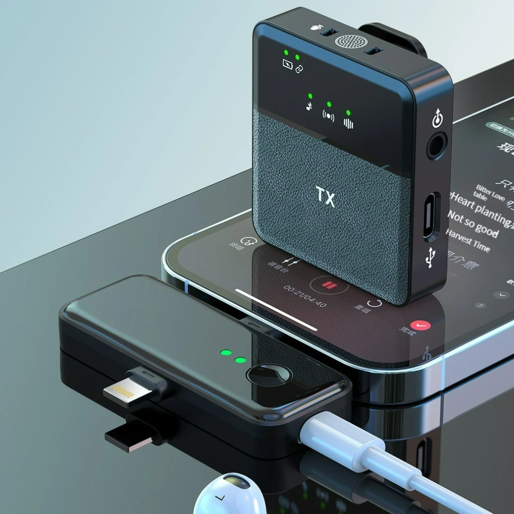 RoyaleGlow Wireless Bluetooth Lavalier Lapel Microphone