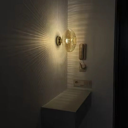 Royaleva Luxury Ribbed Glass Wall Sconce for Designer Home Lighting