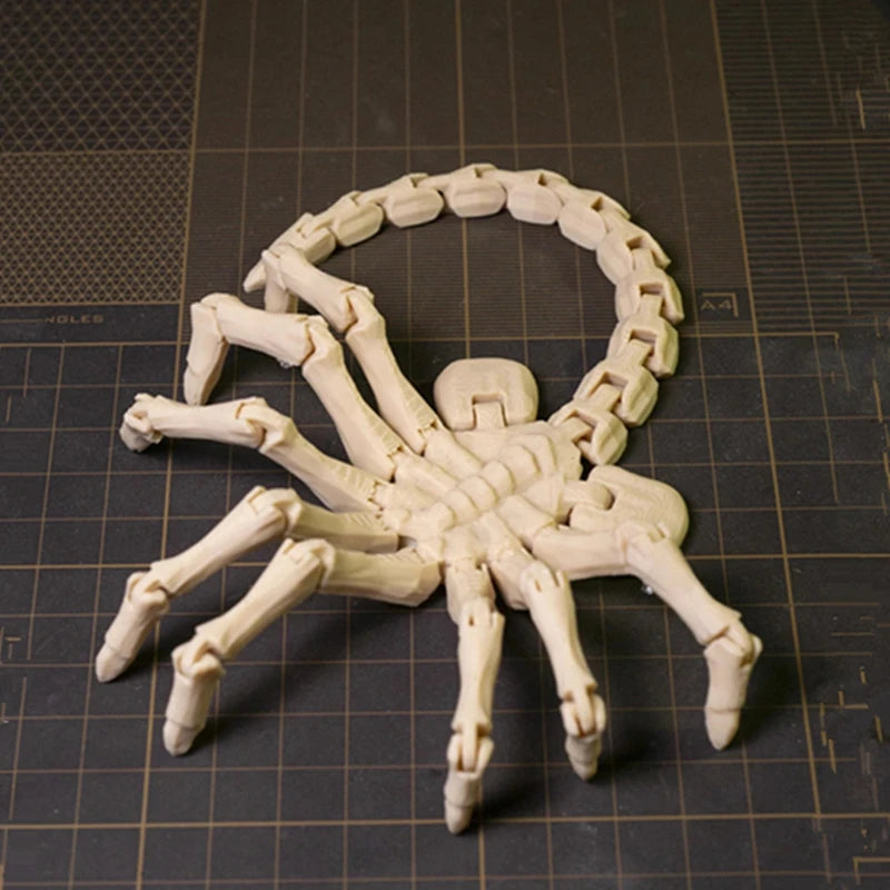 Alien Facehugger Model | Fully Articulated Movie Prop | Collectible Figurine | Sci Fi Horror Decor 4