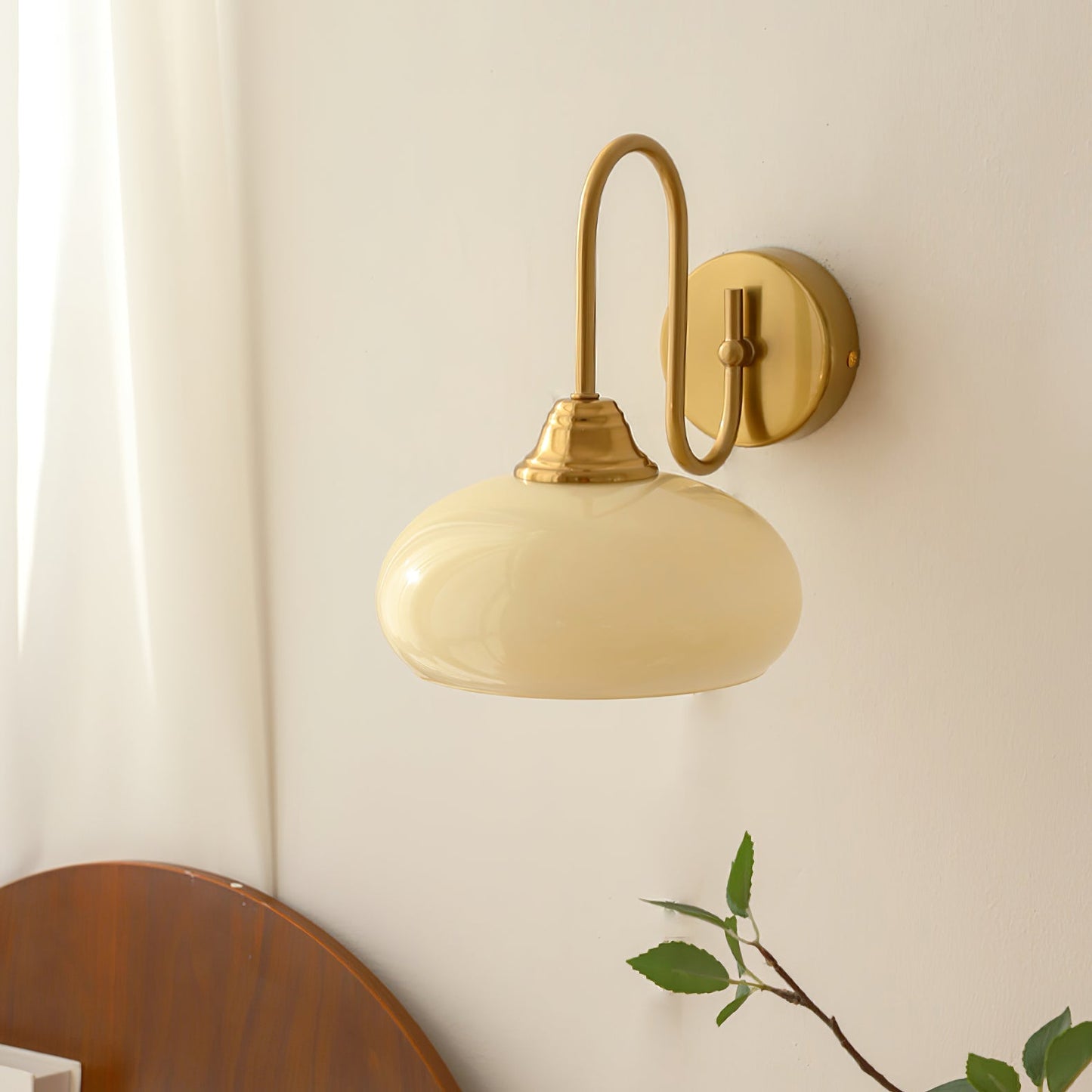 Aurore Brass Wall Sconce 7