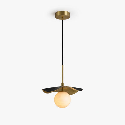 Avelune Leaf Alabaster Pendant Lamp 1