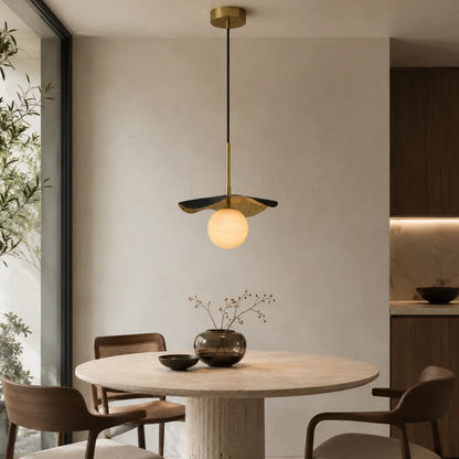 Avelune Leaf Alabaster Pendant Lamp 2