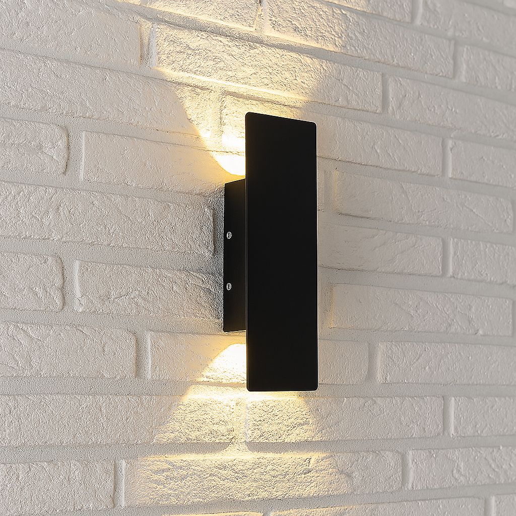 Black Long Outdoor Wall Light 0