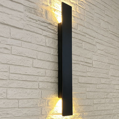Black Long Outdoor Wall Light 1