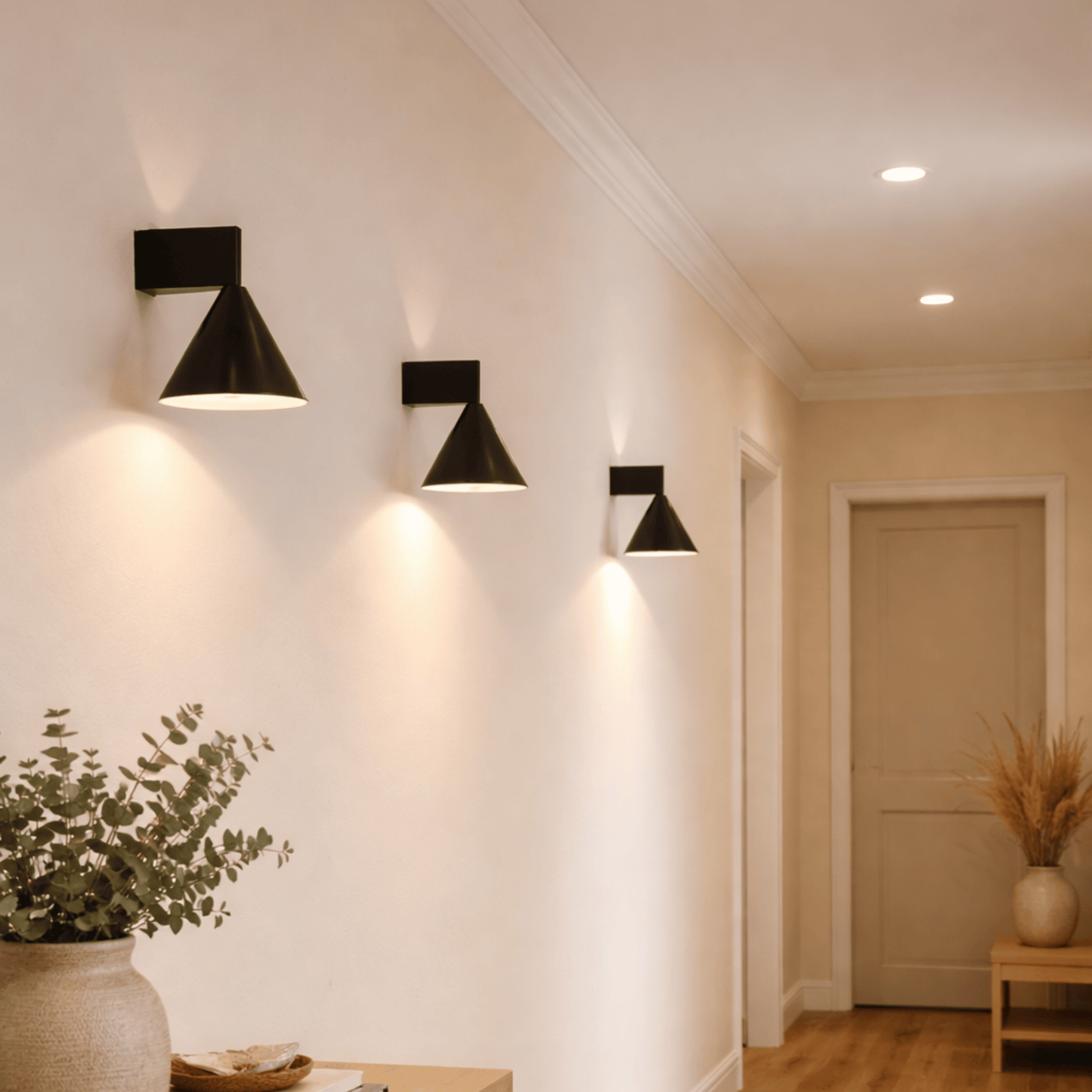 Black VetraCone Italian Minimalist Wall Lamp 0