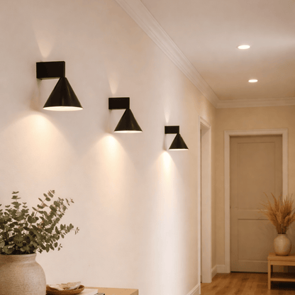 Black VetraCone Italian Minimalist Wall Lamp 0
