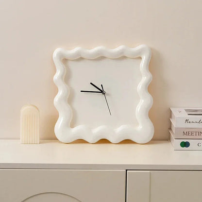 Bondi Wall Clock 1