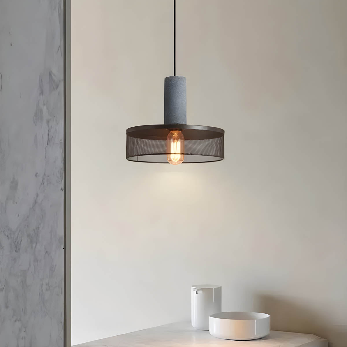 BrumaLuz - Industrial Pendant Lamp in Concrete and Metal 6