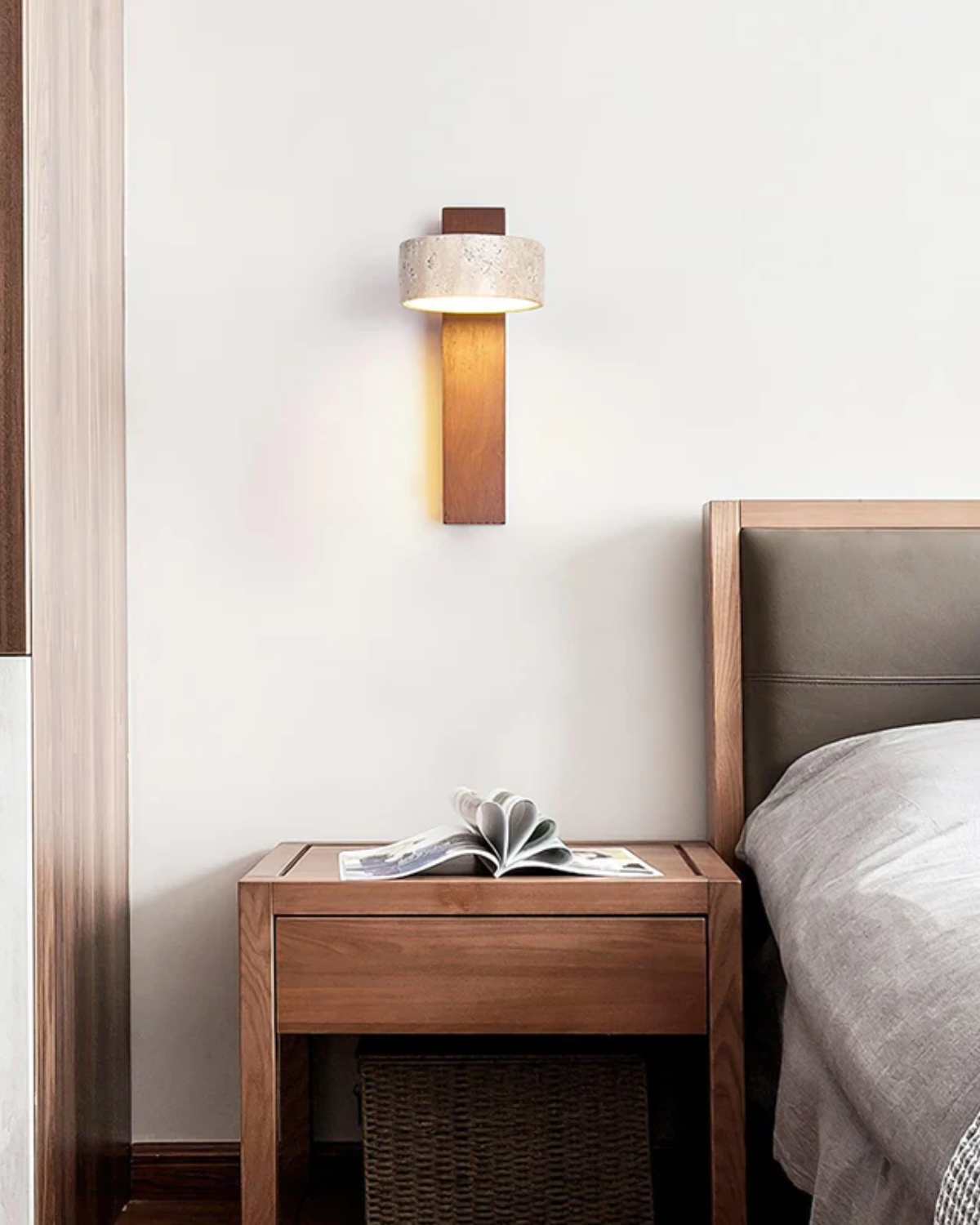 Classic Travertine Wall Lamp – Elegant Wall Sconce Lighting with Warm Glow 4