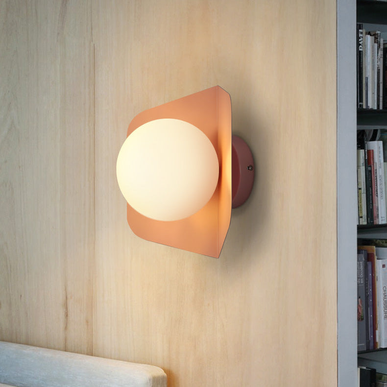 Colored Geometric Plate & Globe Wall Light 7