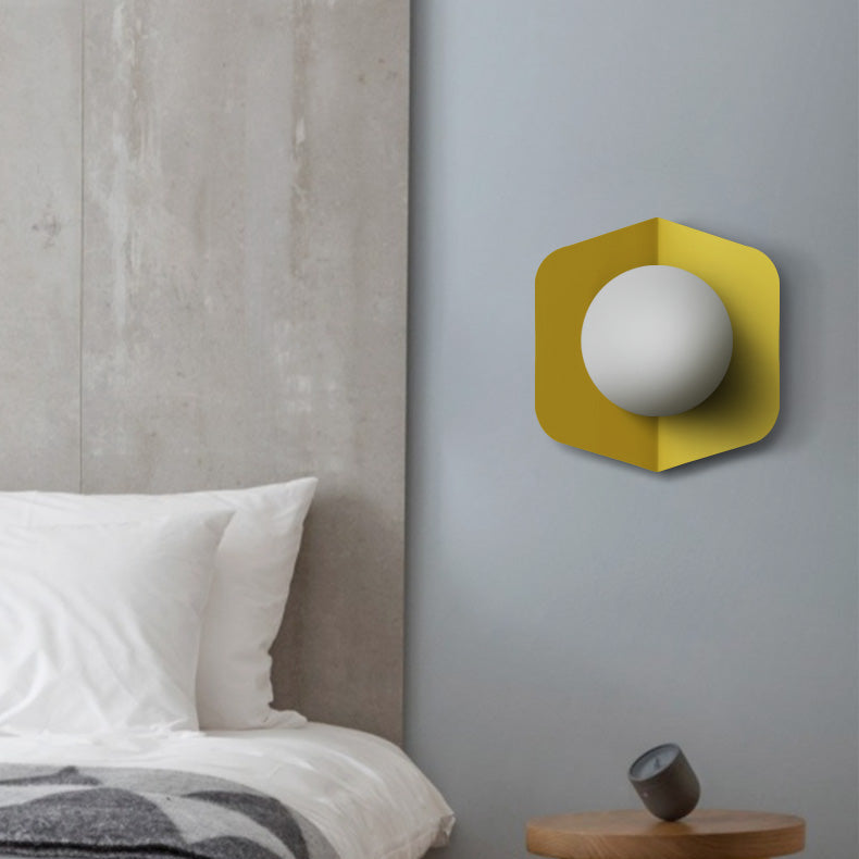 Colored Geometric Plate & Globe Wall Light 8