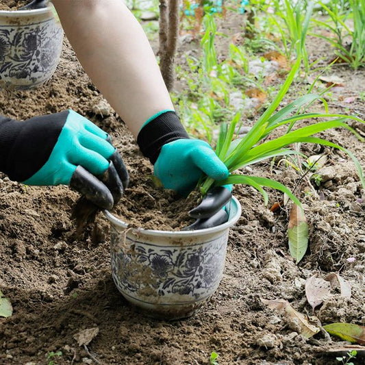 RoyaleGlow Genius Gardening Gloves With Claws For Easy Gardening