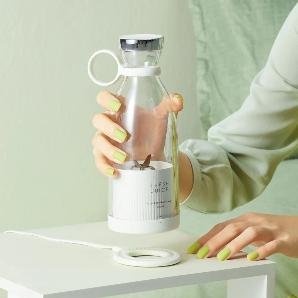 Royallure Portable Rechargeable Juice Blender – Personal Smoothie Maker for Travel, Gym & Office