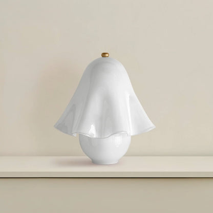 Rayvia French Rretro Handmade White Glass Table Lamp With Copper Accent