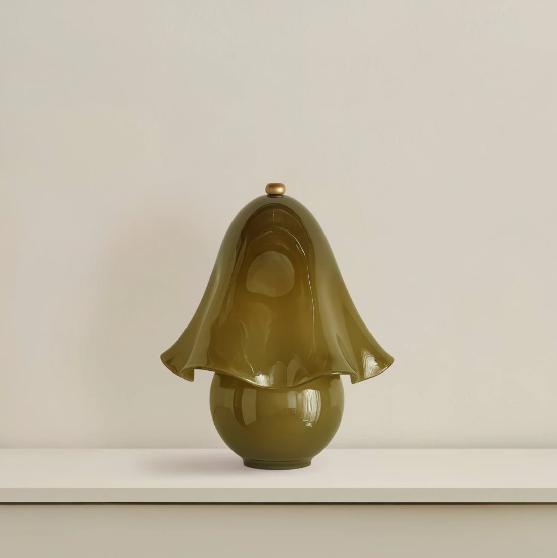 Rayvia French Rretro Handmade White Glass Table Lamp With Copper Accent