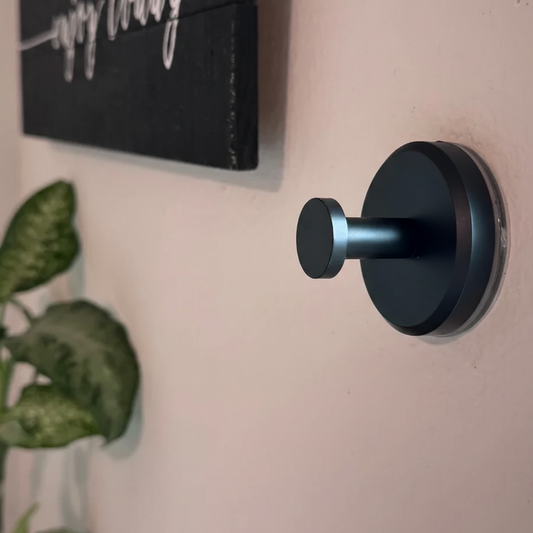 Luxora Instant Grip Suction Hooks for Easy Storage