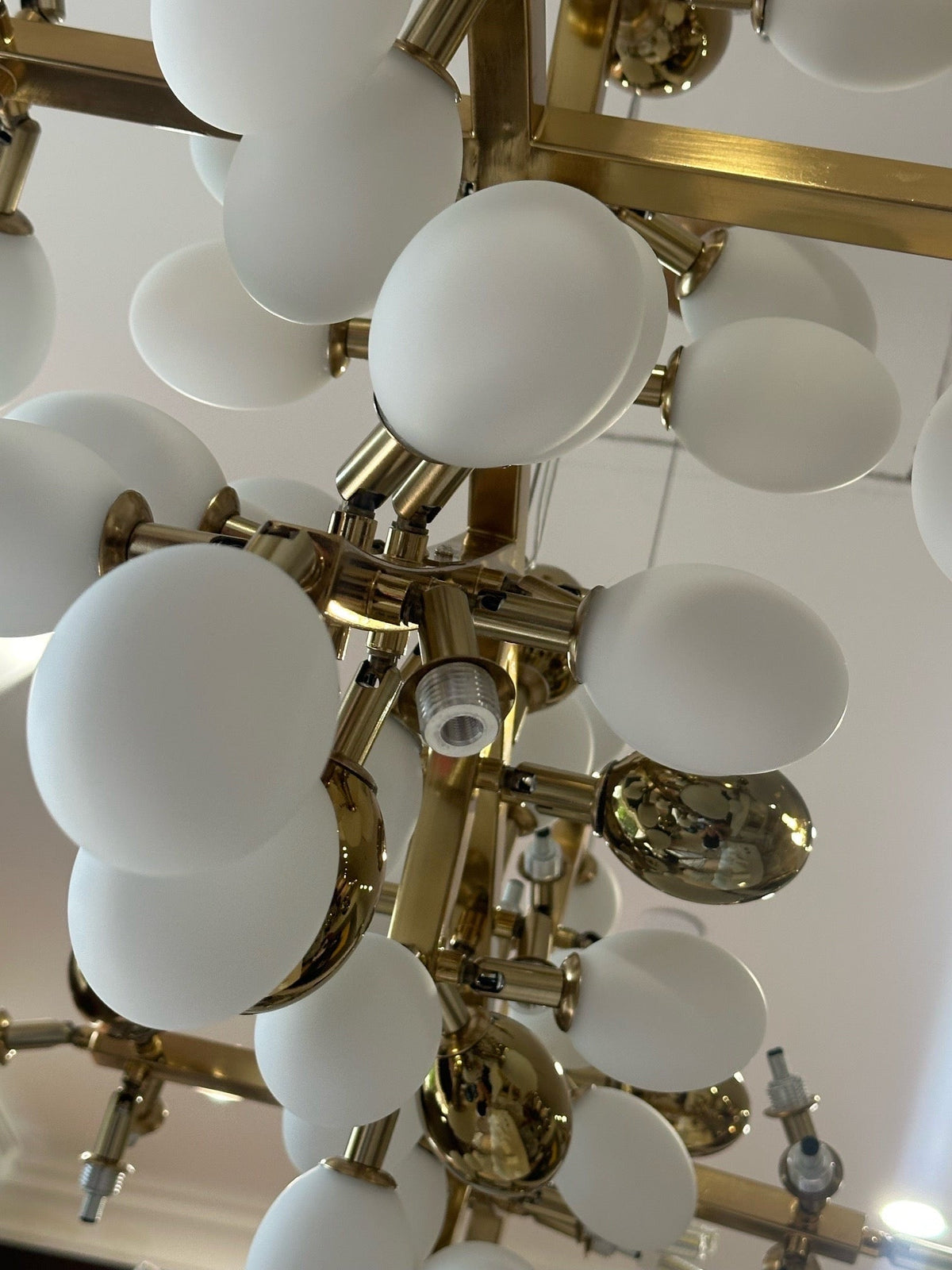 Golden Grape Vine Chandelier 3