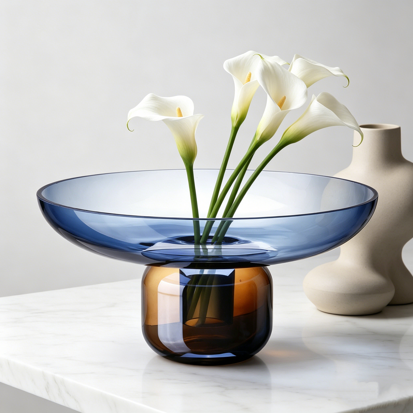 Royelux Modern Gradient Glass Vase - Minimalist Tabletop Decor