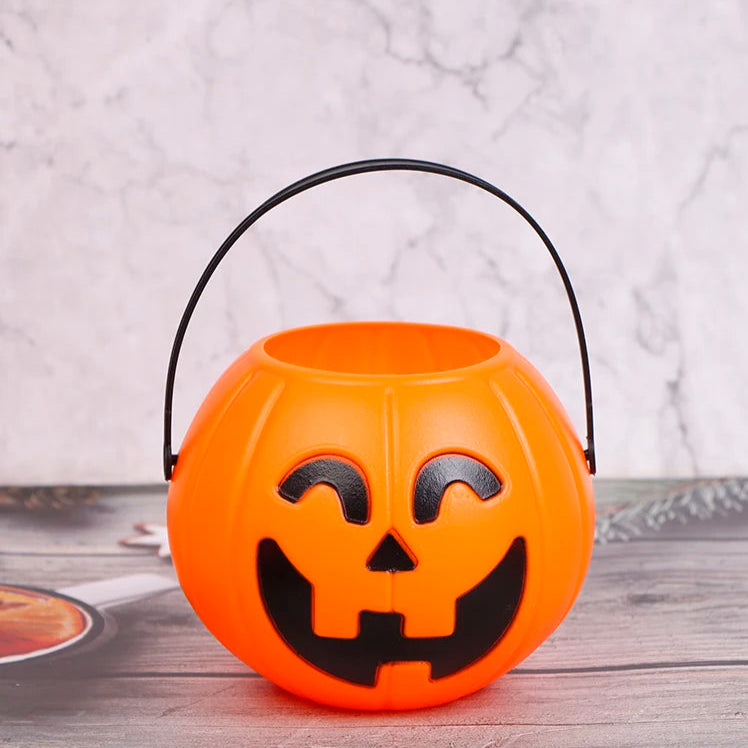 Halloween Party Props Plastic Pumpkin Bucket Decorate Halloween Decoration 11