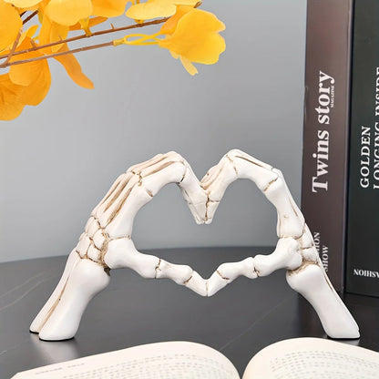 Halloween Skull Finger Heart Statue  in Dark Resin Decor for Spooky Party, Desk & Gift, Cute Horror Figurine 3