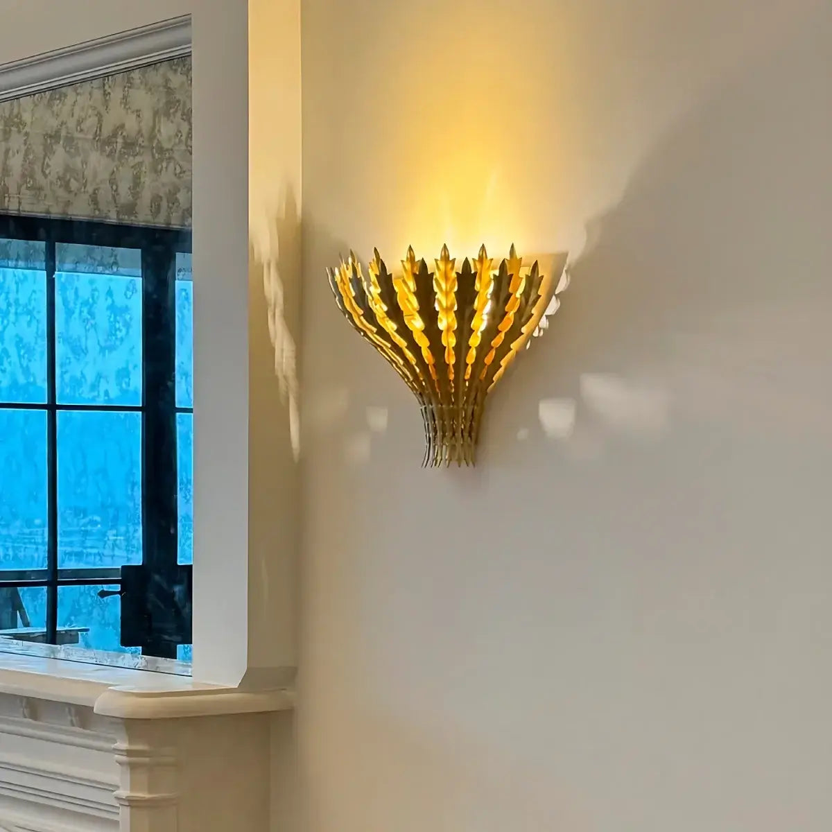 RoyaleGlow Gold Leaf Wall Sconce - Modern Decorative Metal Light Fixture - Royale Basic
