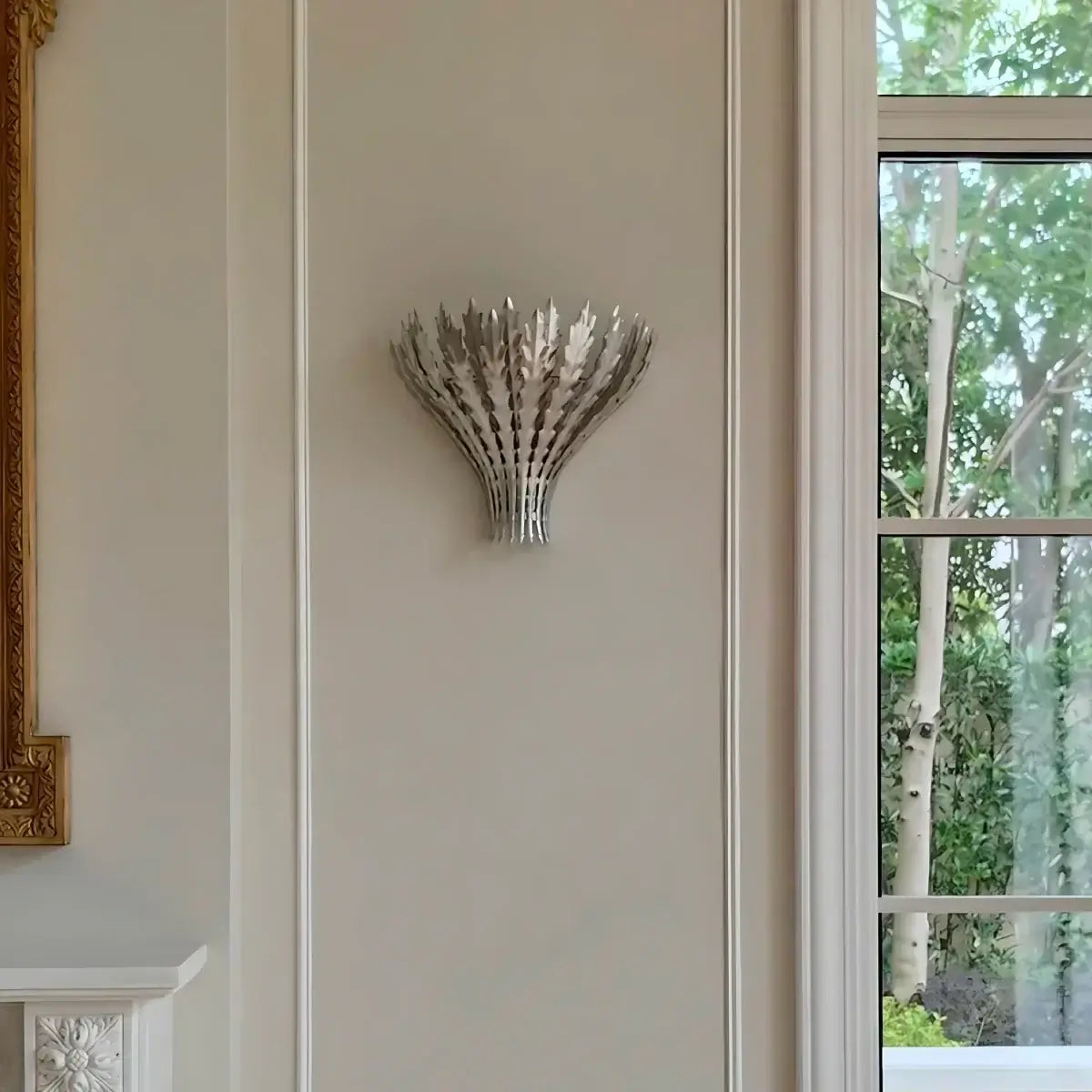 RoyaleGlow Gold Leaf Wall Sconce - Modern Decorative Metal Light Fixture - Royale Basic