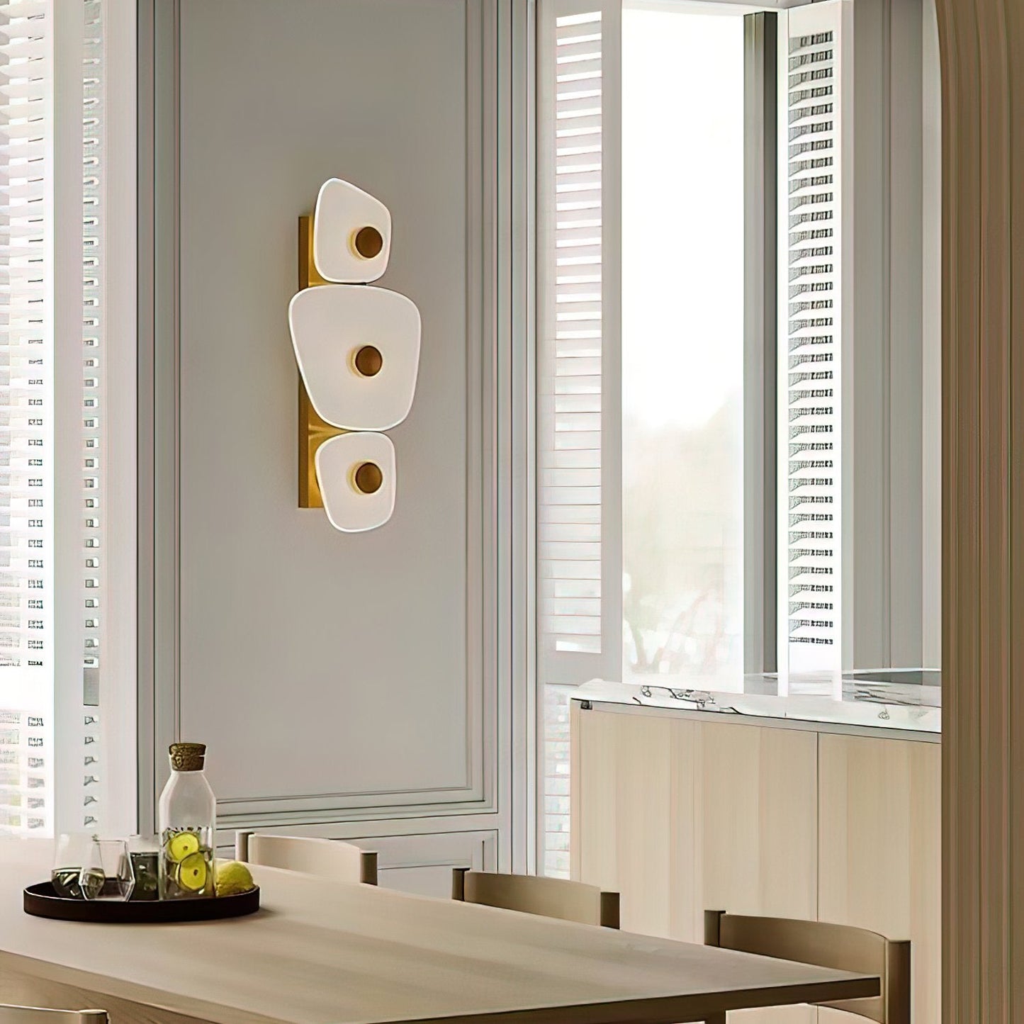 LuxRoyale Irregular Onyx Wall Sconce - Modern Stone LED Wall Light