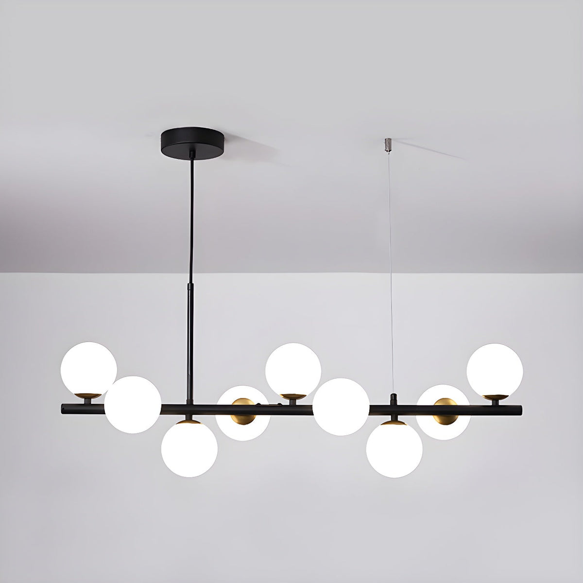 Horizon Globe Chandelier 8