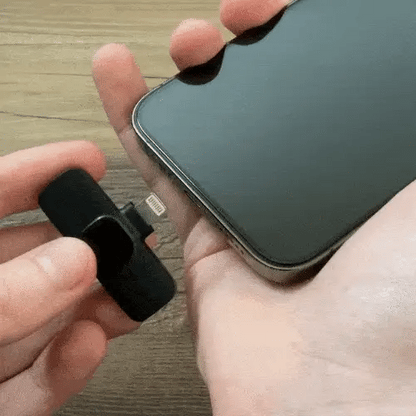 Luxora Lavalier Microphone Wireless Plug and Play System