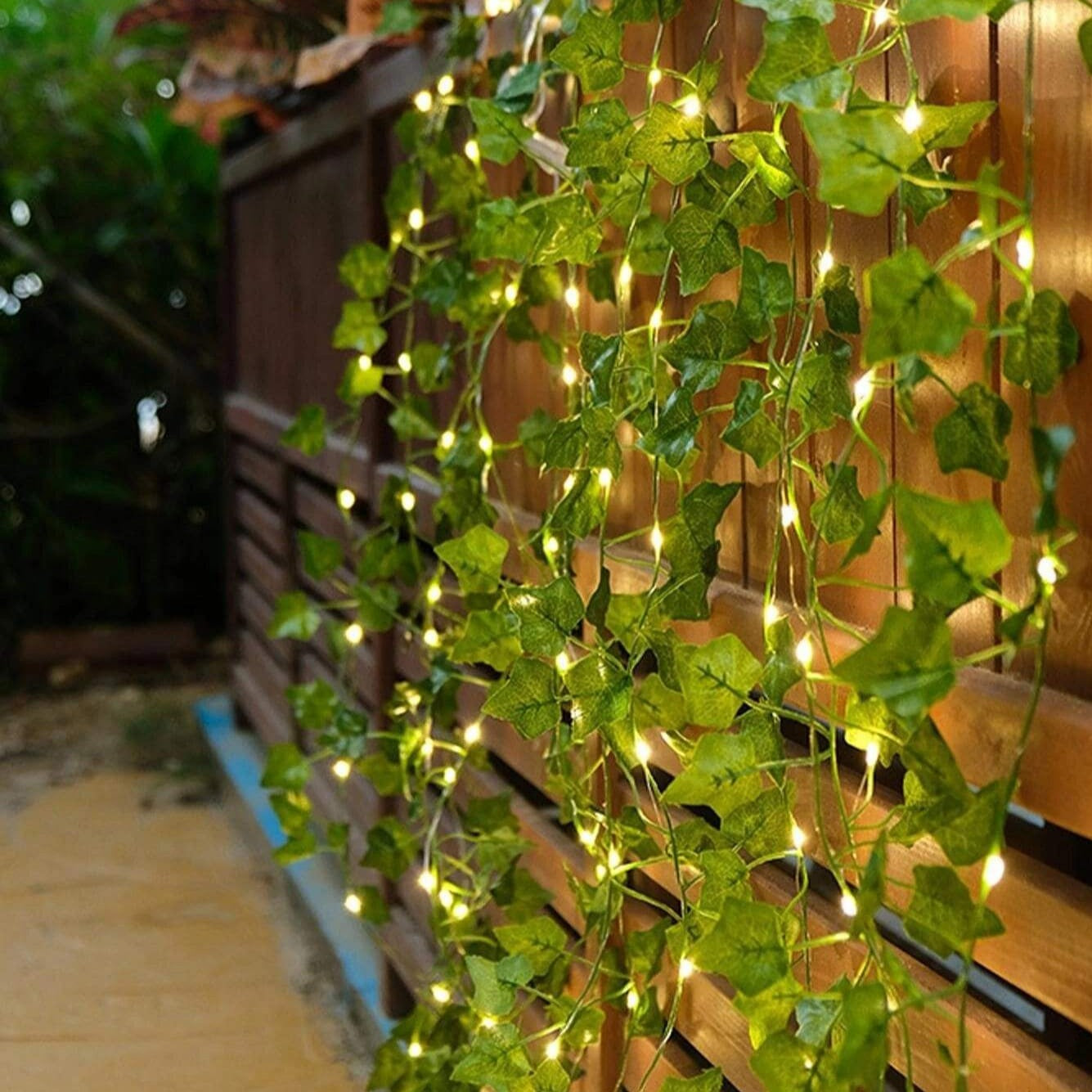 Royaleva Solar Garland Vine Light - Waterproof LED String Lights - Battery / 2m / 7ft