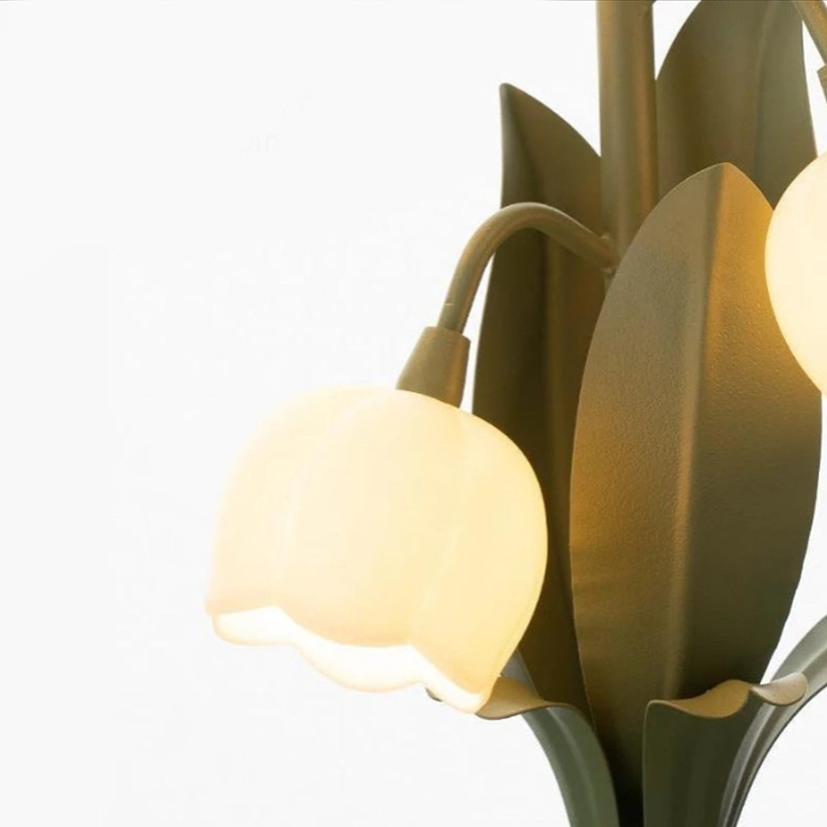 Lily Tri Color Table Lamp 5