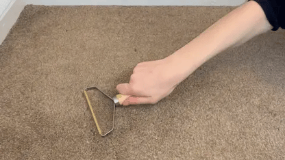 RoyaleGlow Wooden Pet Hair Remover - Eco-Friendly Lint Tool