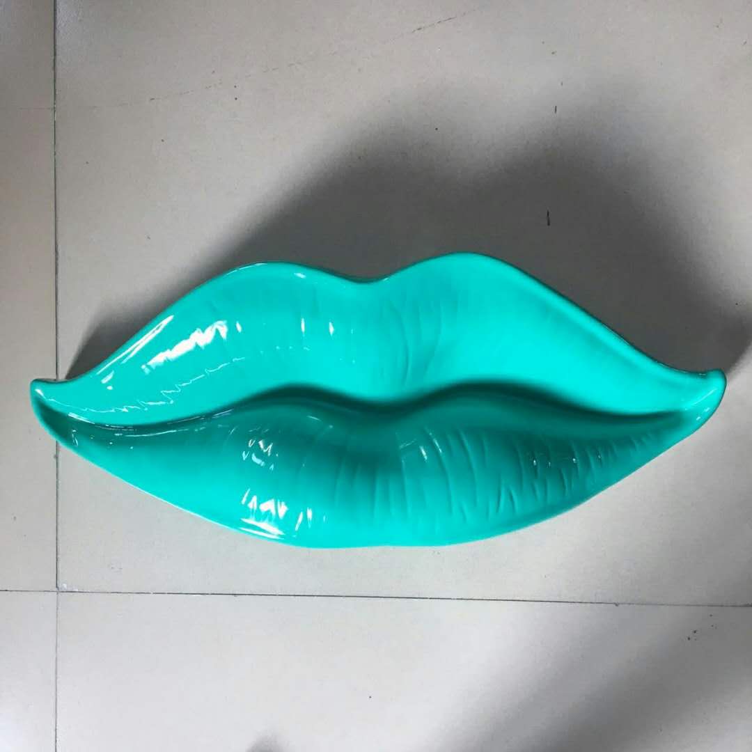 RoyaleGlow Pop Art Lips Wall Sculpture - Modern Glam Room Decor Statement Piece-Royale Basic