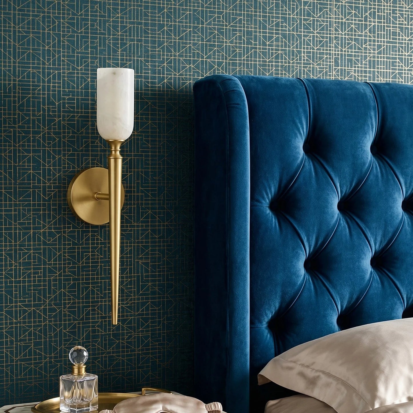 Royelux Natural Alabaster Wall Sconce - Modern Brass Lighting for Elegant Interiors