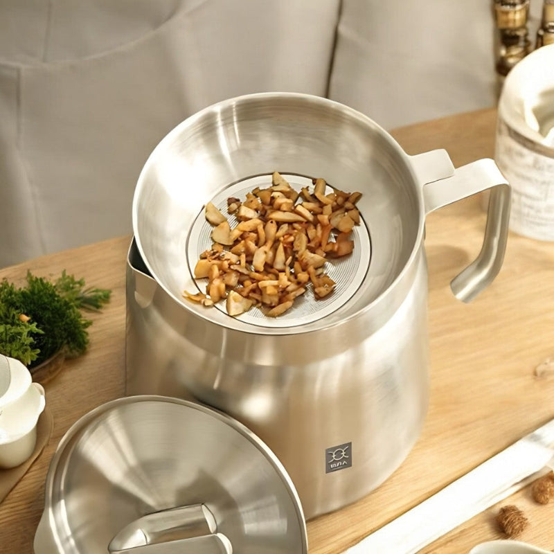 Luxora Stainless Steel Oil Storage Container with Filter and Fry Basket 2