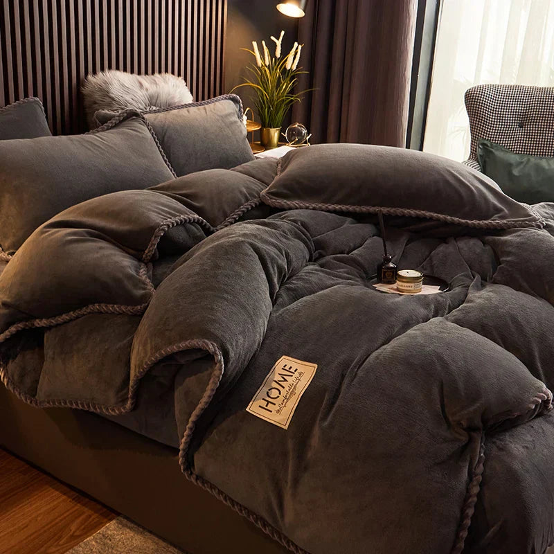 Luxurious Velvet Fleece Duvet Cover Set - PlushHaven 11