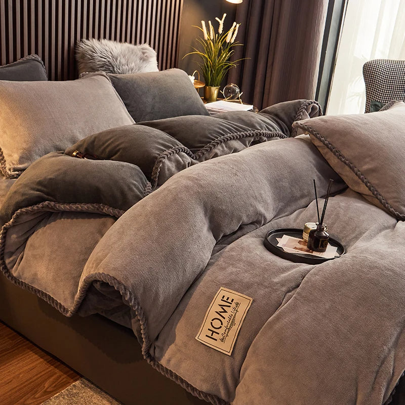 Luxurious Velvet Fleece Duvet Cover Set - PlushHaven 2