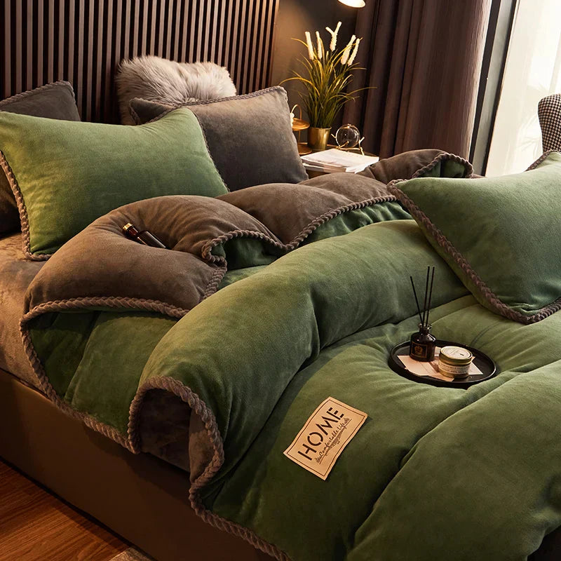 Luxurious Velvet Fleece Duvet Cover Set - PlushHaven 5