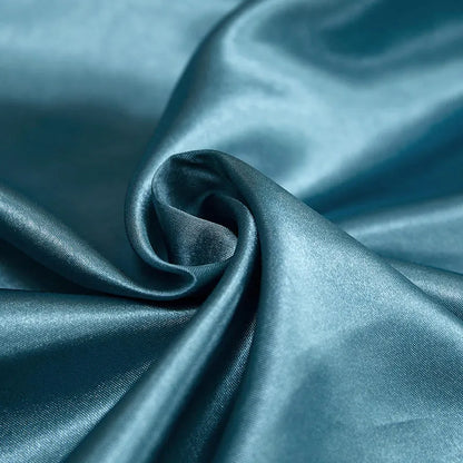 Royaleva Opulent Aqua Silk Satin Bedding Set for Luxurious Sleep