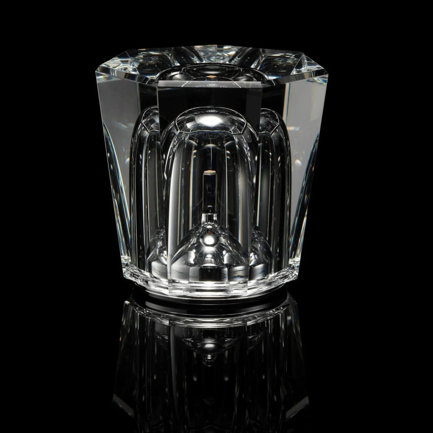 Luxury Rechargeable Diamond Crystal Table Lamp - Lumière Diamond 7