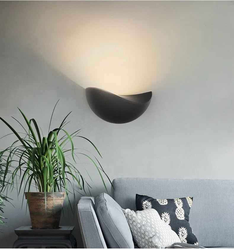 Minimalist Half-Round LED Wall Light 8