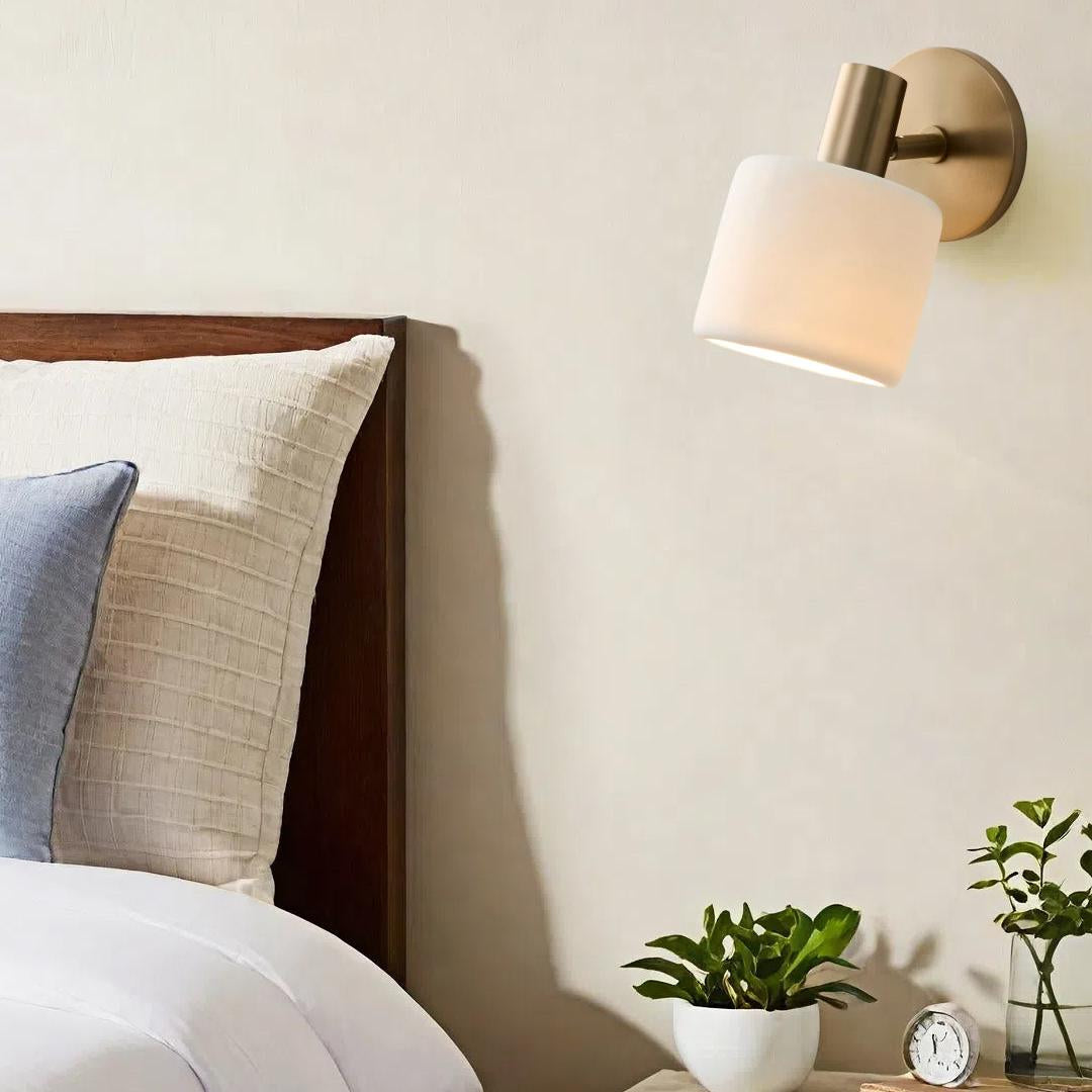Modern Elegant Porcelain Wall Sconce 2
