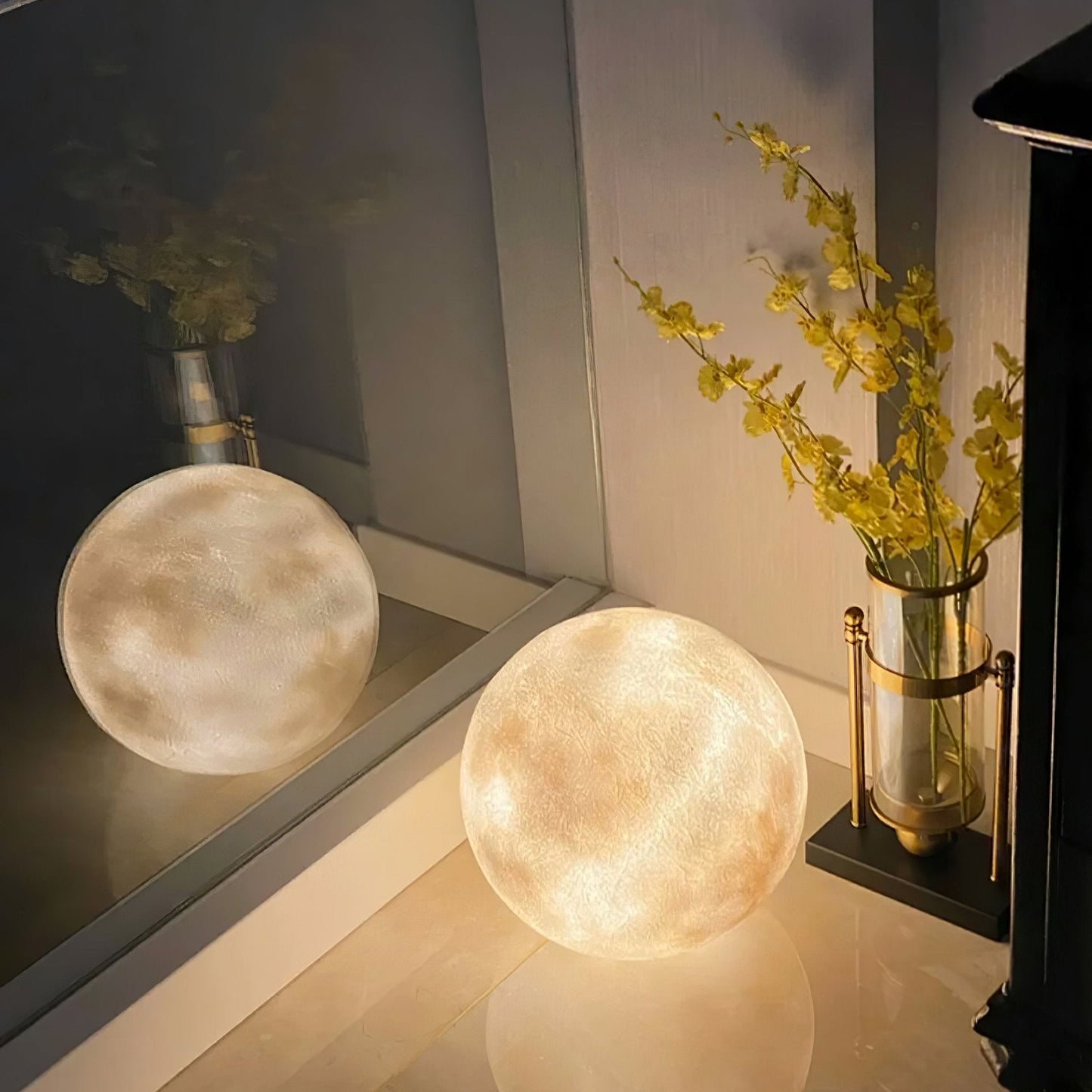 Moon Task lamp Table Lamp 2