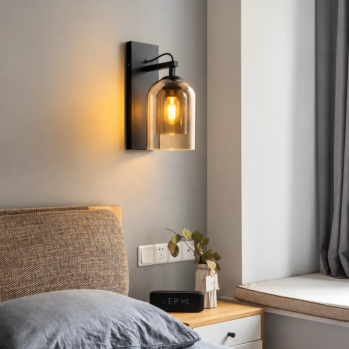 Morlavin Glass Wall Lamp 4