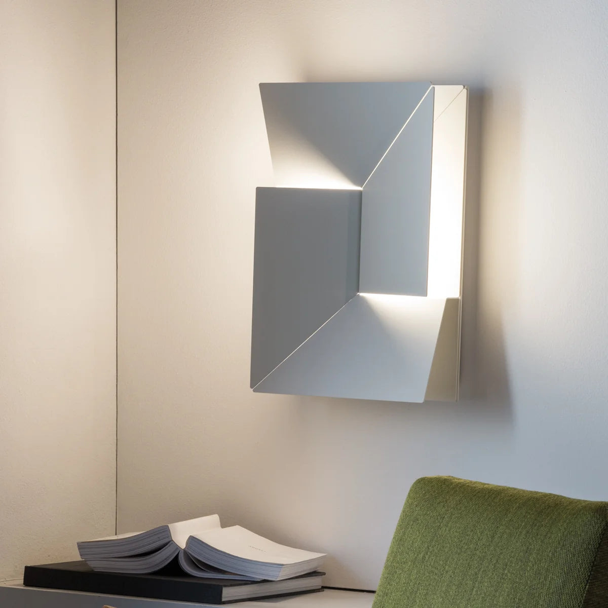 RoyaleGlow Modern Metal LED Wall Sconce - Linear Up Down Geometric Corridor Wall Lamp