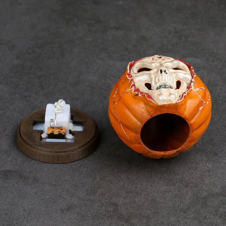 New resin process luminous pumpkin skull Halloween decorative statue, home horror gift   living room decoration 3