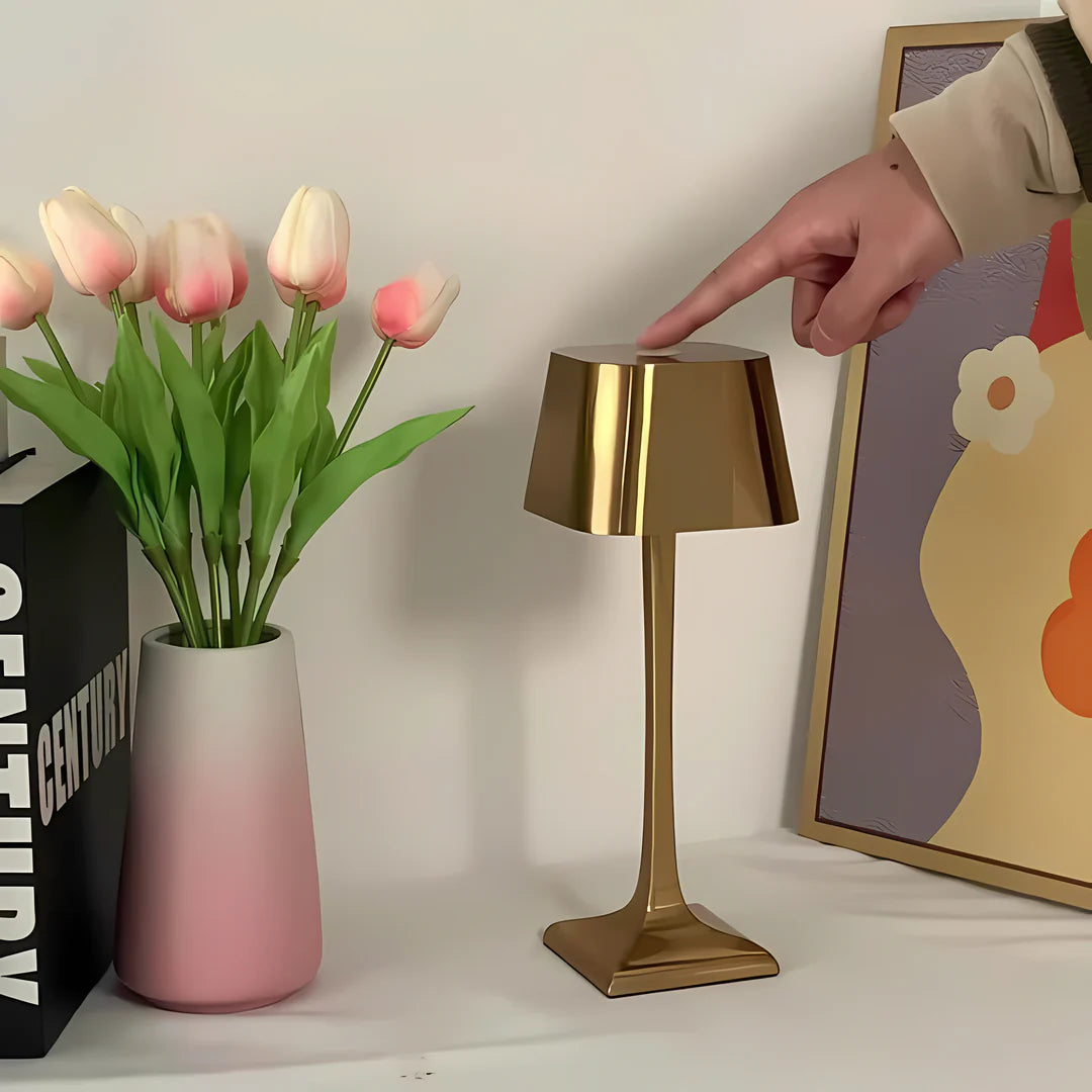 Eleganza Cordless LED Table Lamp – Touch Control, Rechargeable with Italian Design - Gold