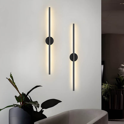 Nuvoro - Modern Wall Lamp in Aluminum and Silicone - Elegant Wall Sconce for Indoor Lighting - Different Sizes Available 1