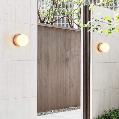 Outdoor Round Stone Base Wall Light 1